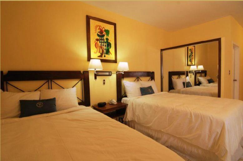 Hotel Maya Colonial San Pedro Sula Room photo